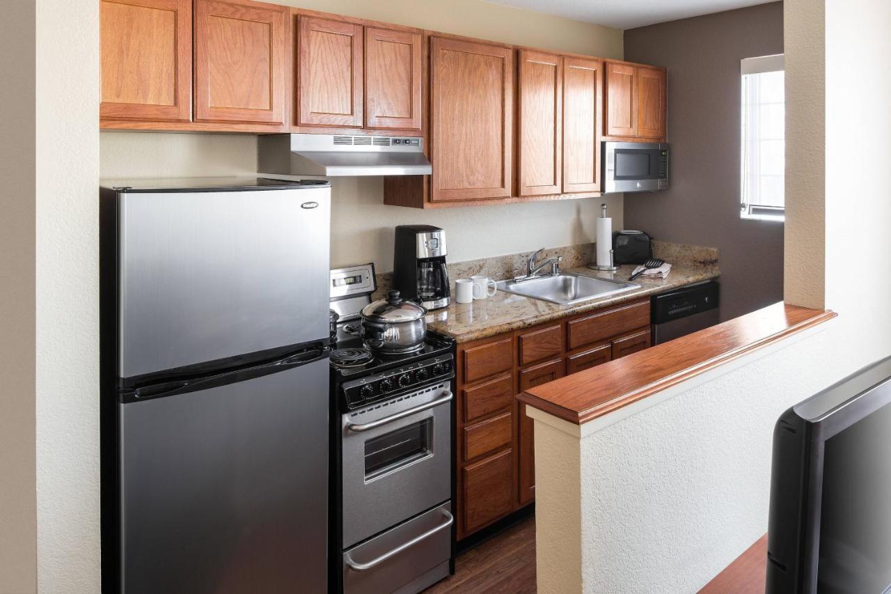 Towneplace Suites Los Angeles Lax Manhattan Beach Hawthorne Exterior foto